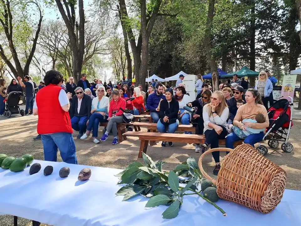 Los vecinos disfrutaron de un “Venite al Parque” en modo saludable y ambiental