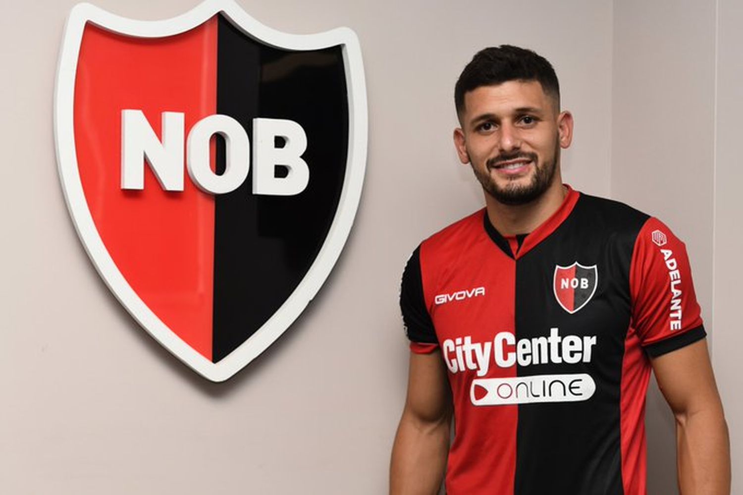 Juan García, el elegido para sustituir a Scocco