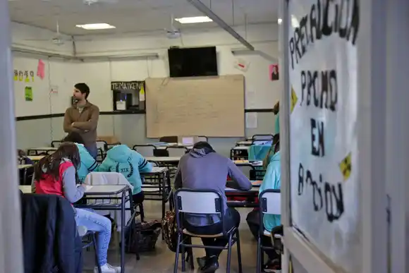 Preocupante: investigan un intento de abuso y amenazas en una escuela de Esperanza