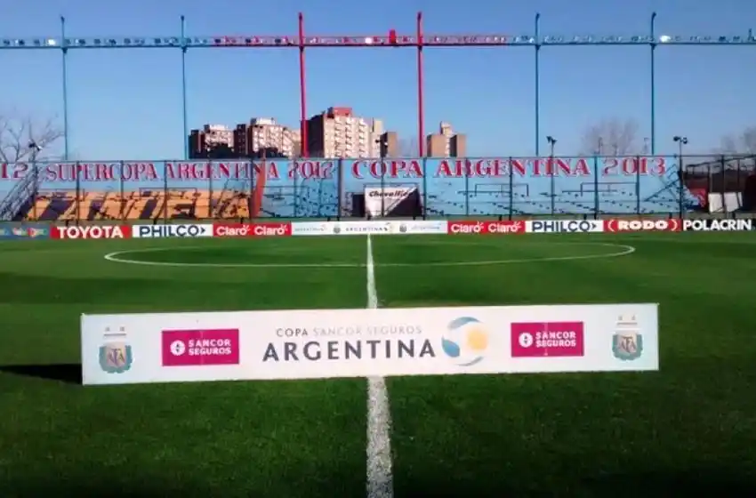 Oficial: El clásico rosarino por Copa Argentina se jugará en Arsenal y a puertas cerradas