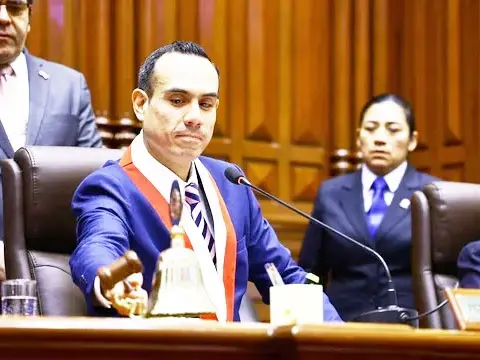 El Congreso de Perú destituye al presidente José Jerí