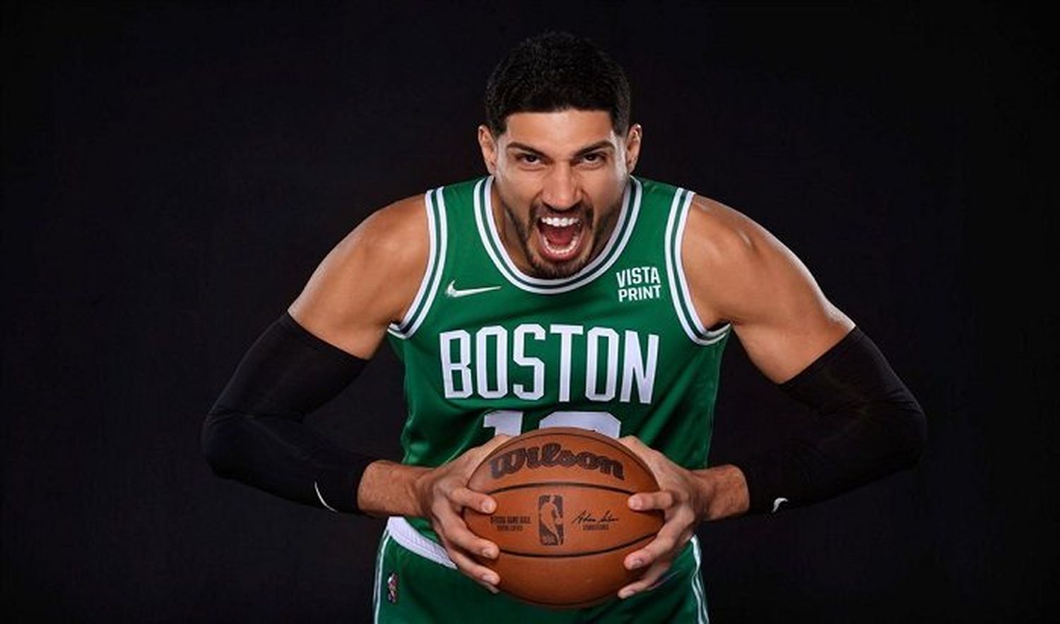 JUGADOR DE LA NBA: «Aunque no hay guerra en Venezuela el pueblo sufre»