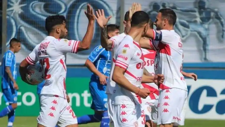 Unión se lo dio vuelta a Godoy Cruz en Mendoza