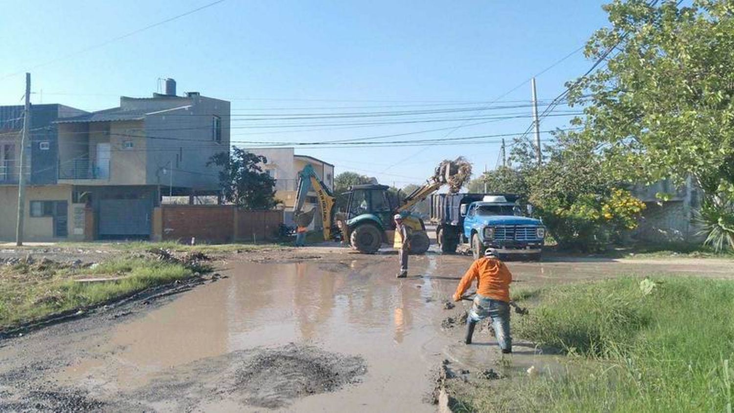 Trabajos municipales en diferentes barrios