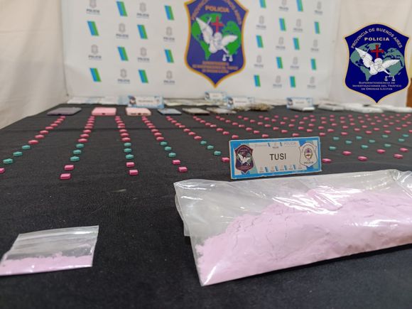 Incautan gran cantidad de éxtasis y otras drogas por un valor de 25 millones de pesos