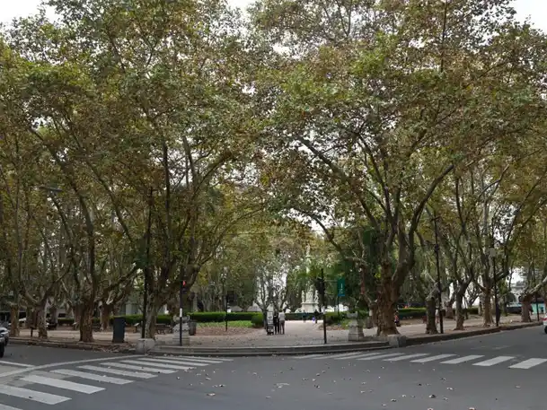 El domingo se inaugurará la plaza 25 de mayo.