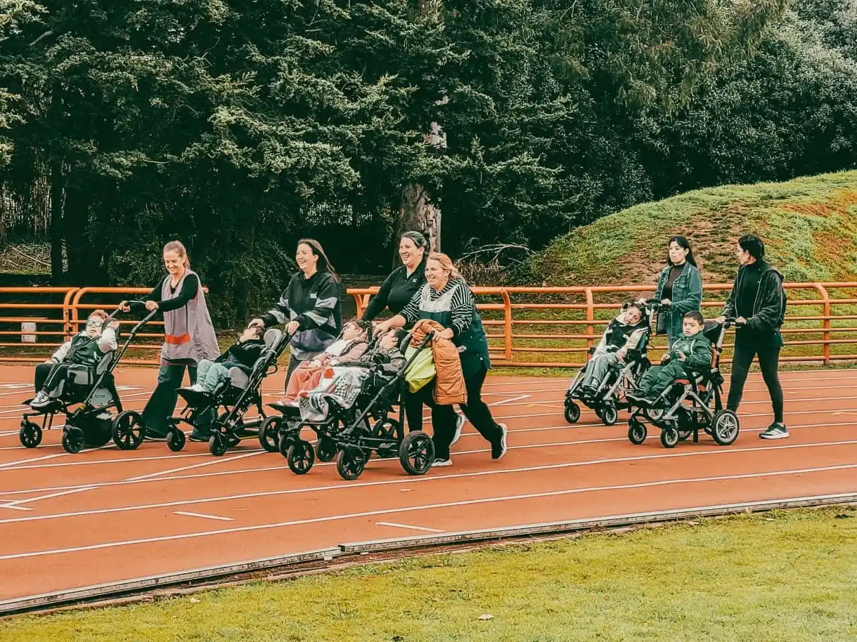 El Ente Municipal de Deportes y Recreación (EMDER) realizó un encuentro de atletismo para personas con discapacidad.