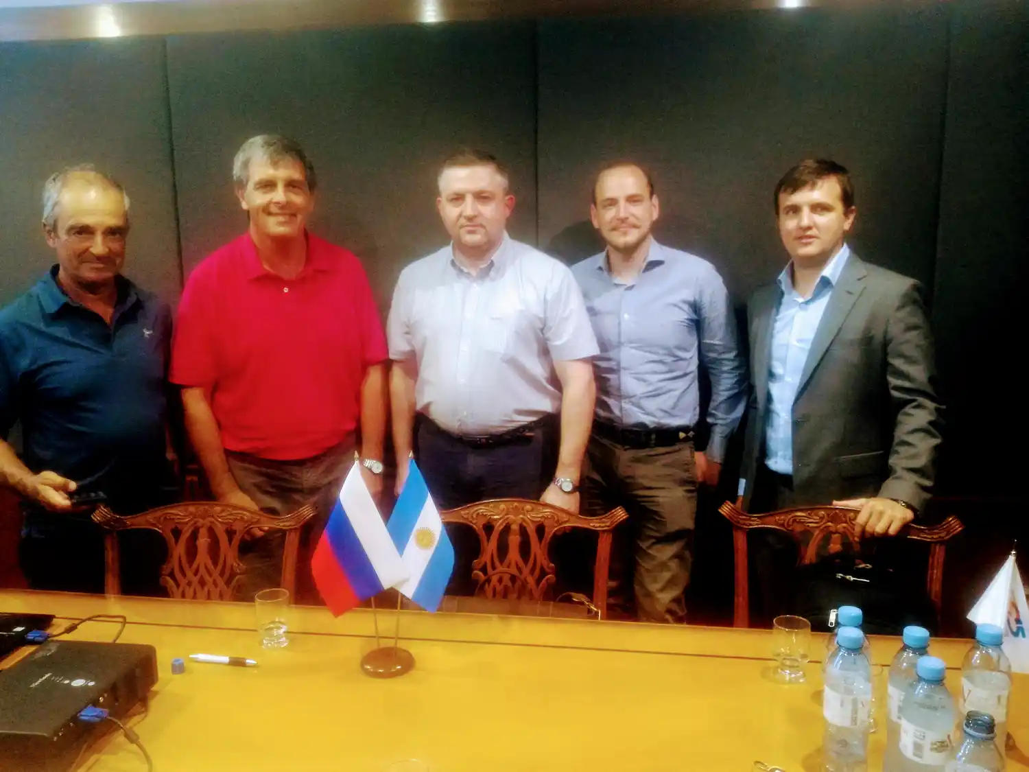 Importante reunión: Embajada de Rusia, Unicen y APLA