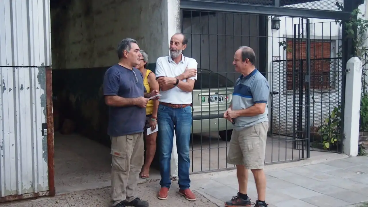 "La honestidad y el compromiso con el vecino para que vuelva a creer"