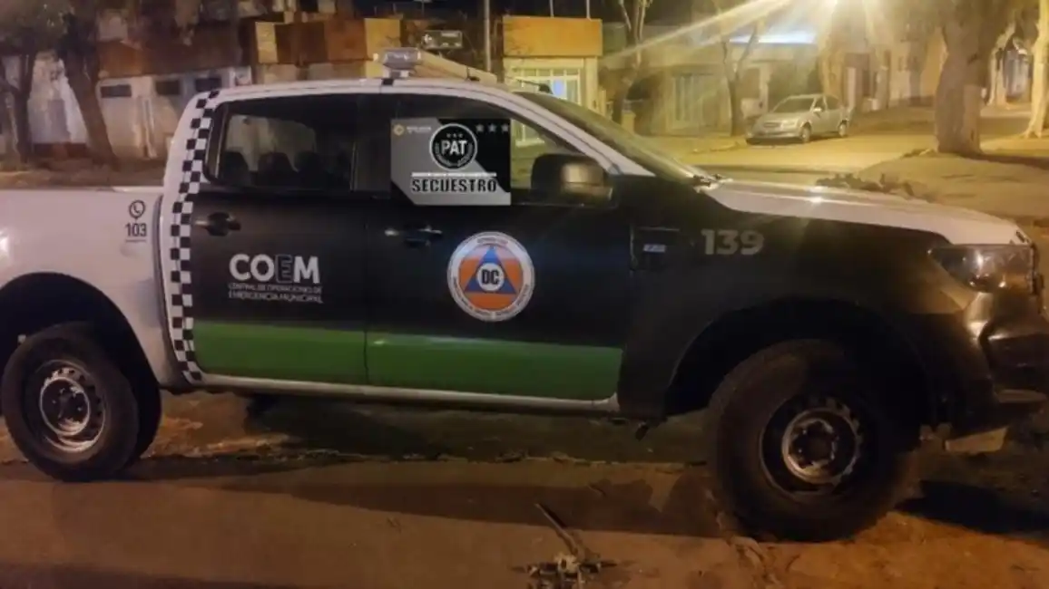 Un empleado municipal terminó detenido por intentar atropellar a su expareja