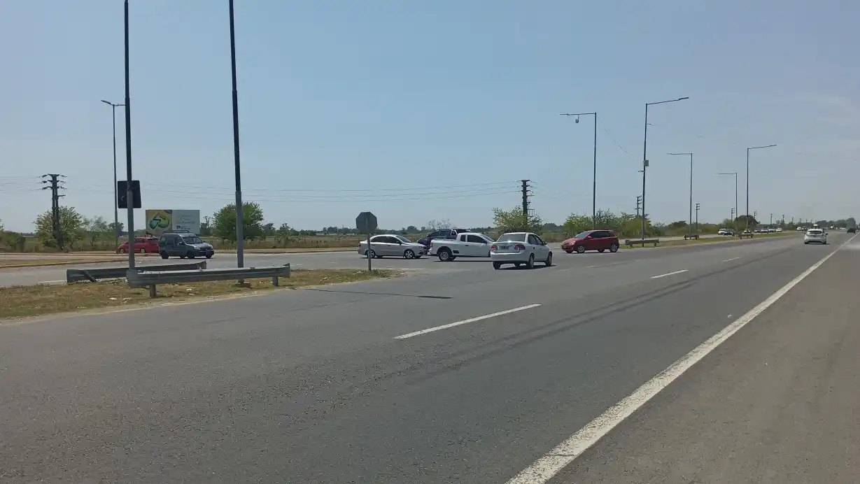 Los puntos críticos de la ruta 2 camino a la Costa Atlántica, según especialistas de seguridad vial de CESVI