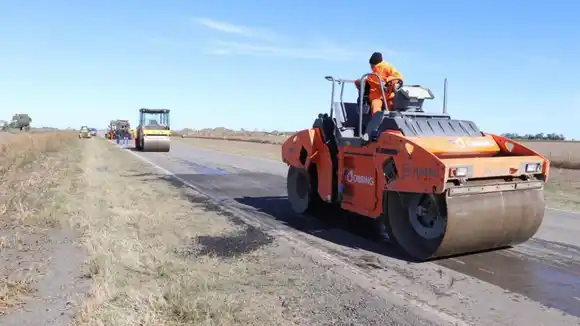 Tras años de desidia vial, el Gobierno Provincial reparará rutas clave del norte santafesino