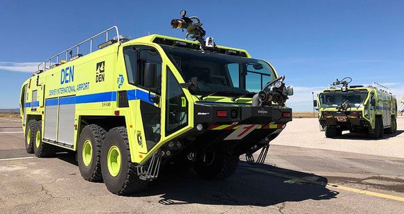 Oshkosh entregó su autobomba aeroportuaria número 5.000