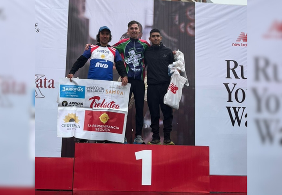 Los Correcaminos en la Maratón de Mar del Plata: Ulises Sanguinetti fue segundo