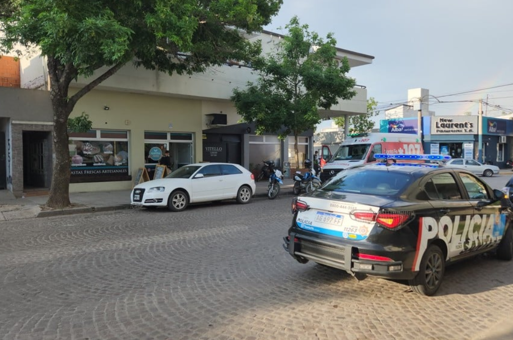 Agentes de la Guardia Urbana de Rafaela acudieron al lugar.