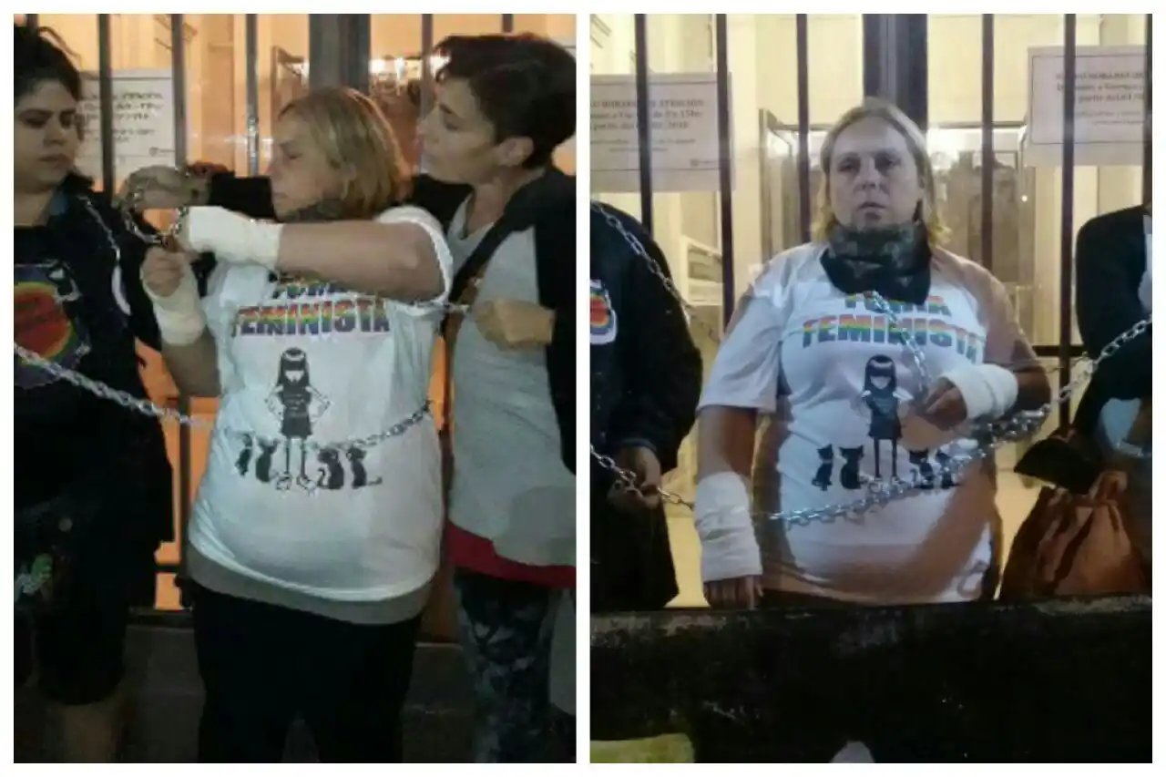 Merlo: Karina Abregú se encadenó a la Municipalidad y pide ser recibida por Menéndez