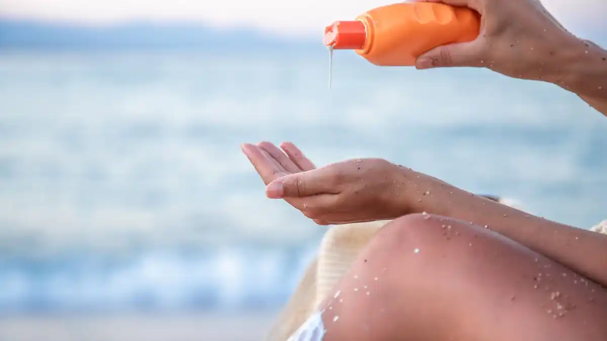 Cuidados esenciales para proteger la piel en verano