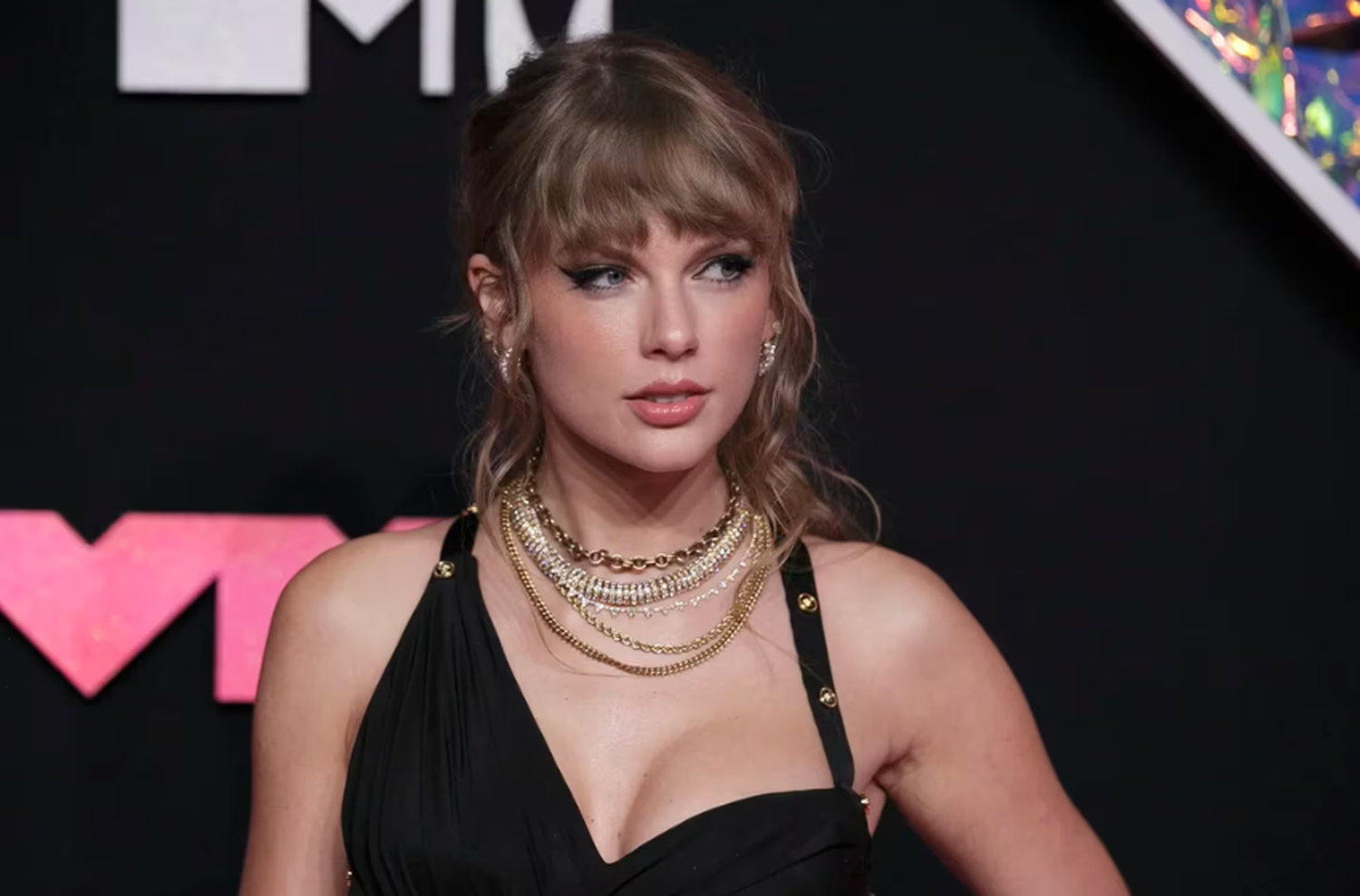 Una fan de Taylor Swift murió tras descompensarse por el calor en Río de Janeiro