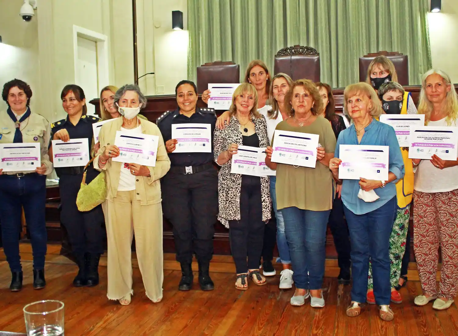 Reconocimiento a mujeres en el Concejo