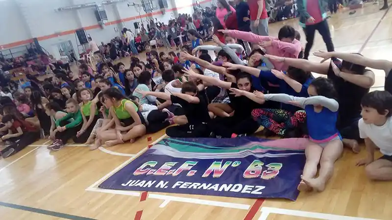 Actividades  en el Centro de Educación Física Nº 63