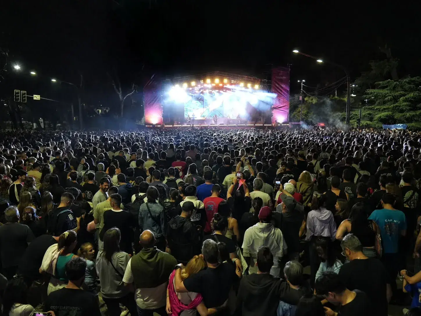 El Fan Fest despide los Juegos Suramericanos con una última jornada de música y espectáculos