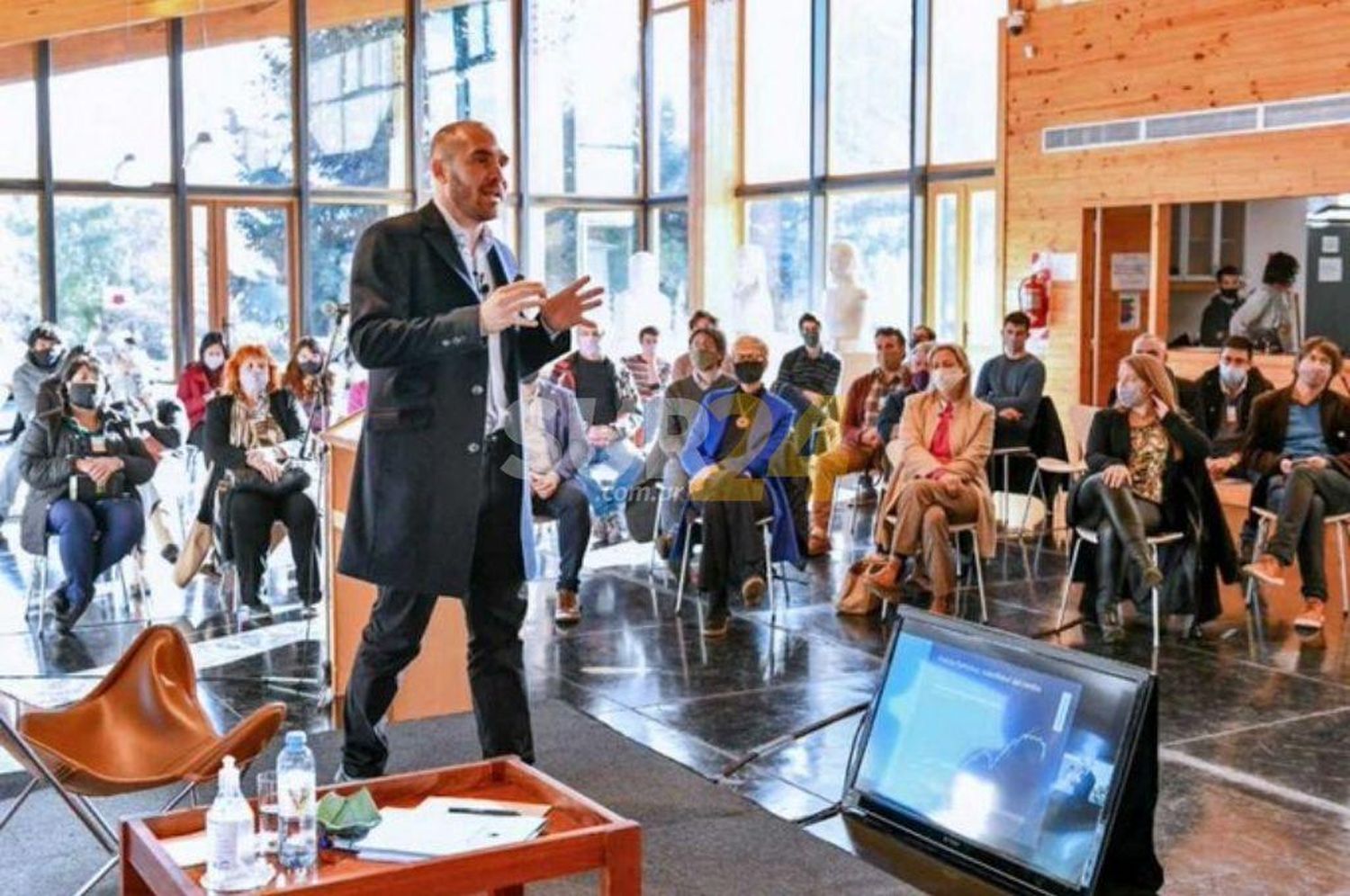 Martín Guzmán sale a defender su plan para “tranquilizar la economía”