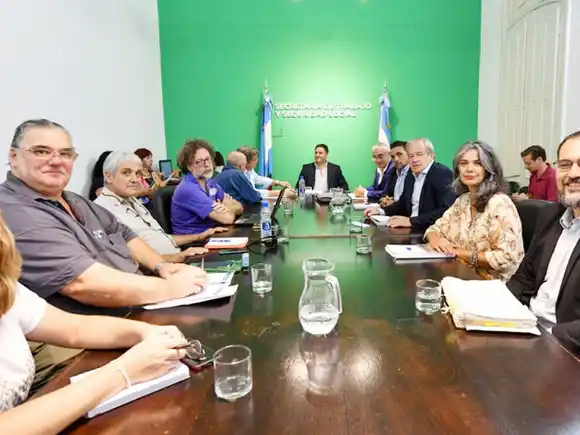 El gobierno provincial presentó una nueva oferta salarial docente