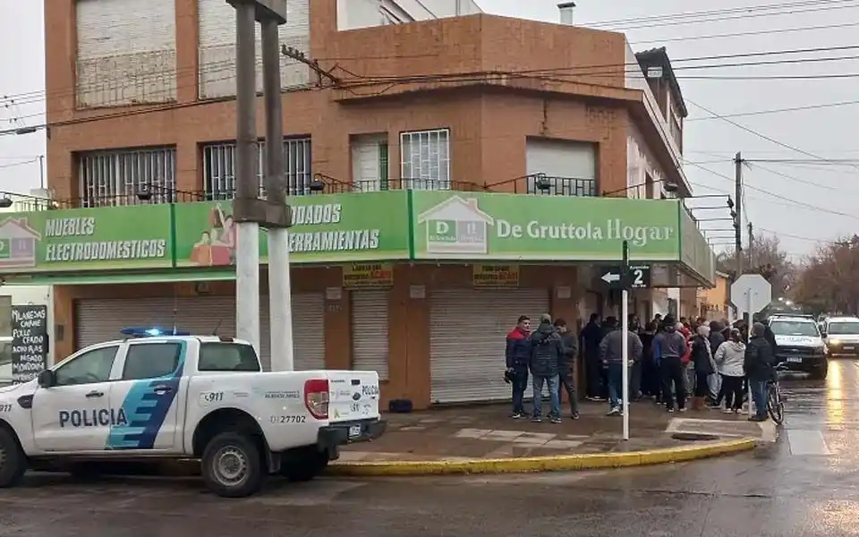 Investigan al "Cositorto mercedino": Estafó al 10% de la población de Mercedes por casi 35 millones de dólares
