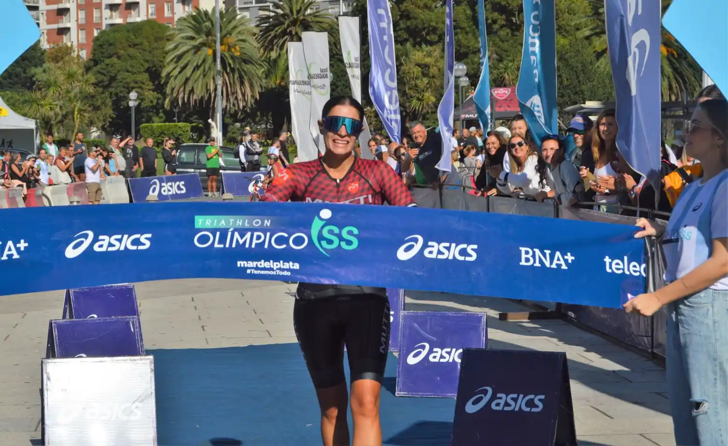 Debiassi, la ganadora marplatense en el doble triatlón