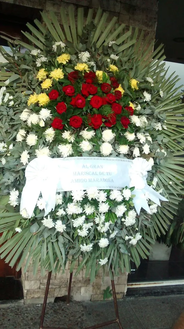 Despiden al "Mariscal" Roberto Perfumo