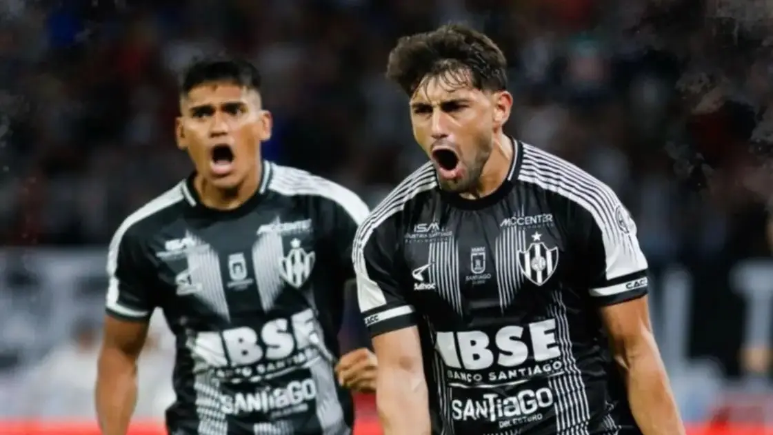 Central Córdoba eliminó a San Lorenzo, en medio de muchas polémicas: 2-1