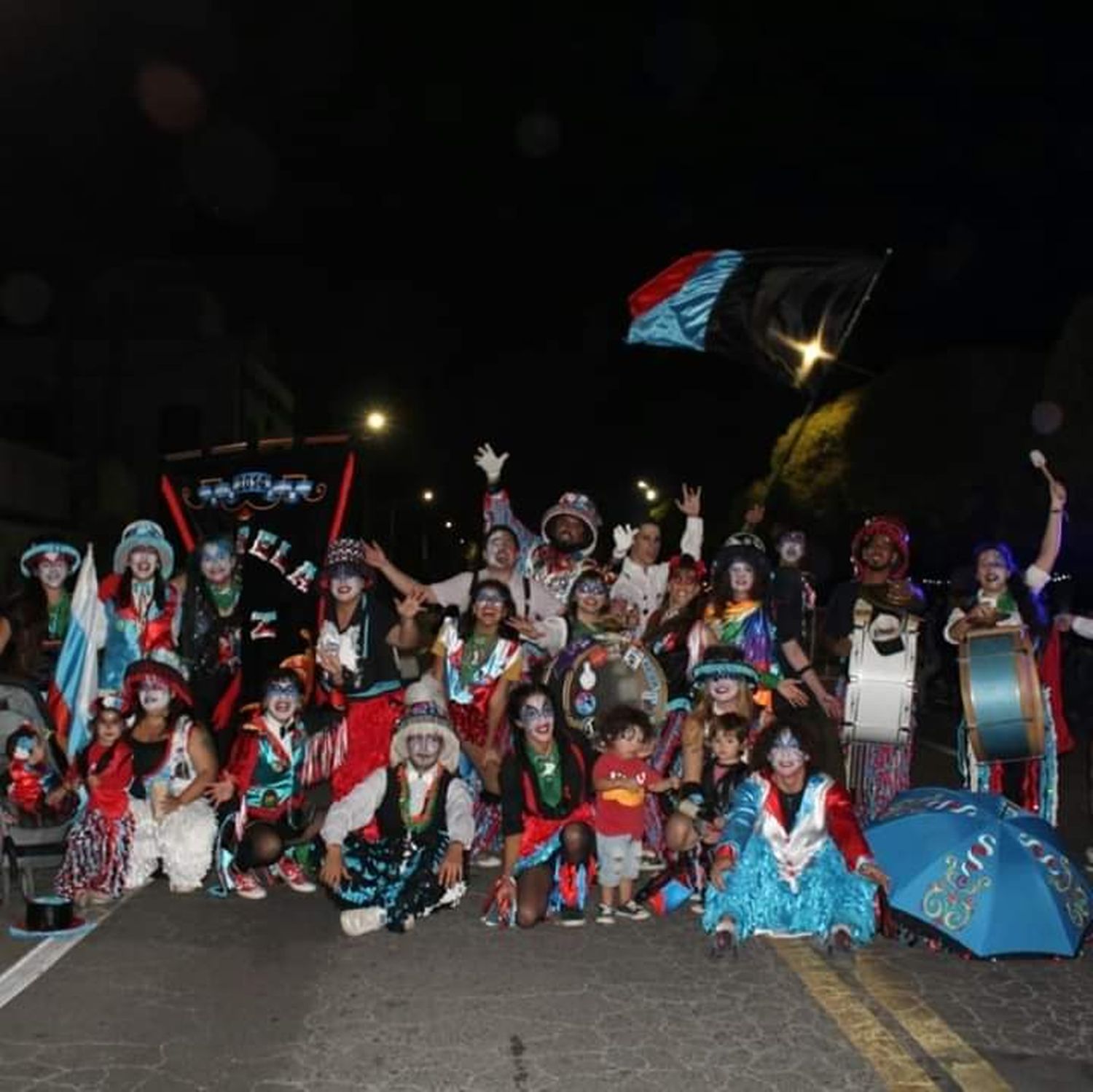 La murga "Correla Voz" celebra sus cinco años con un corso popular en la Plaza del Tanque