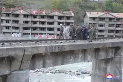 Corea del Norte confina a sus enfermos de COVID para morir