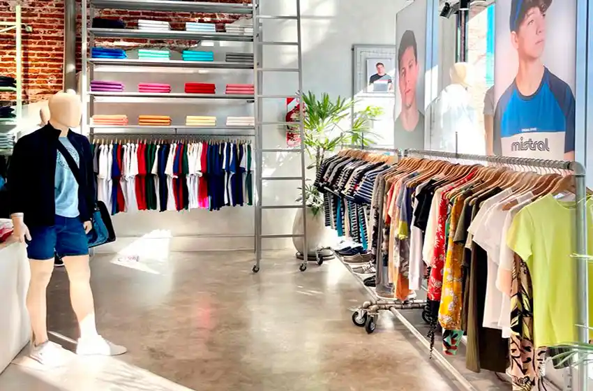 Las ventas de comercios minoristas subieron 6% anual en abril, según CAME