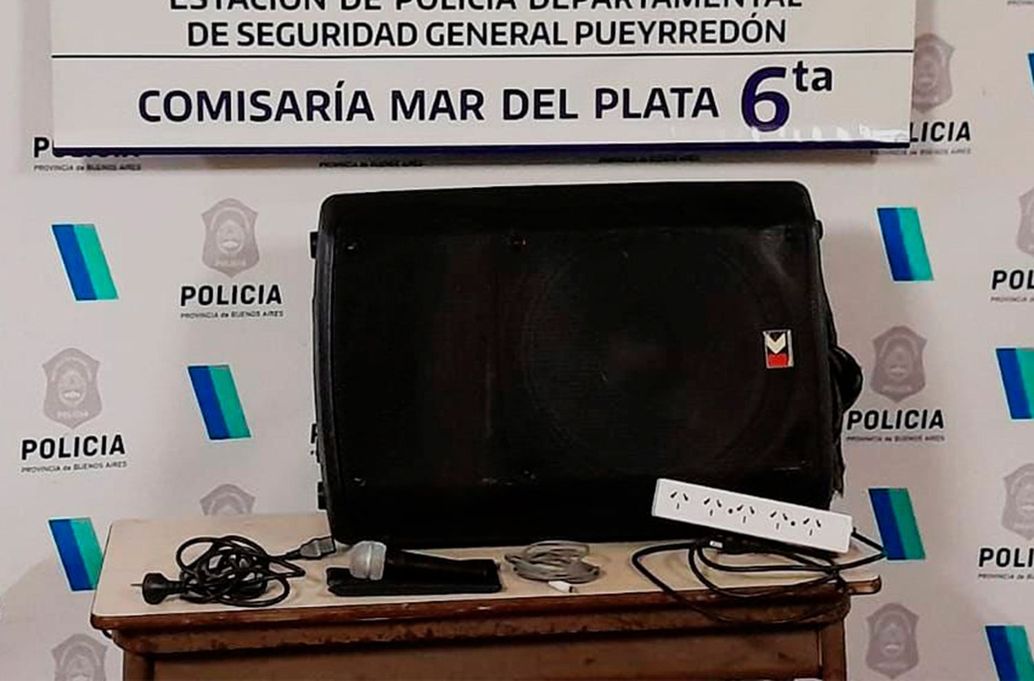 Se robó un equipo de música de una Escuela Especial