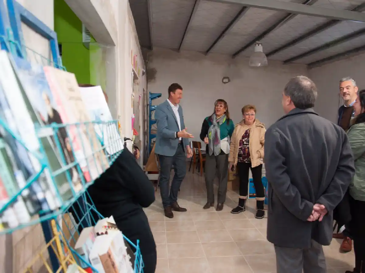 El municipio entregó subsidio a la Biblioteca Mariano Moreno 