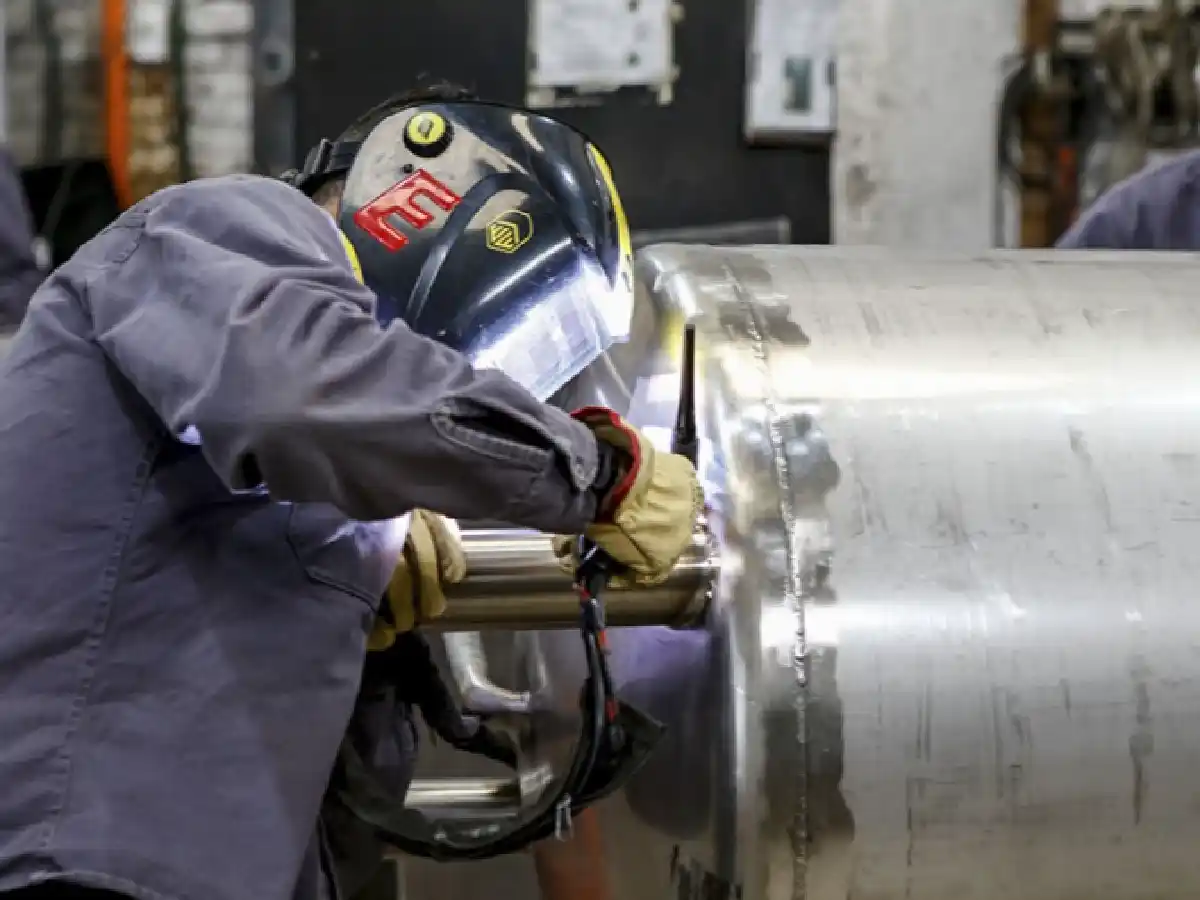 La actividad económica creció un 6,4% interanual en junio