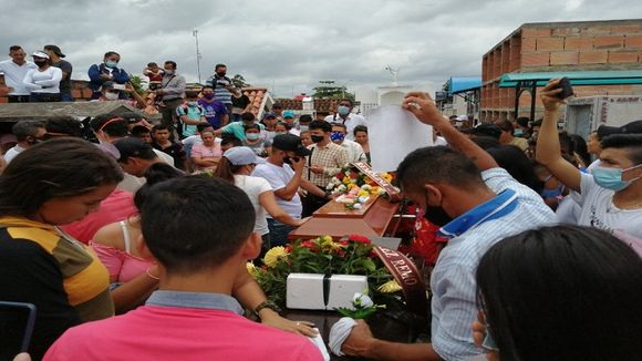 Cancillería de Colombia exige RESPETO por la vida ante conflictos en la frontera con Venezuela