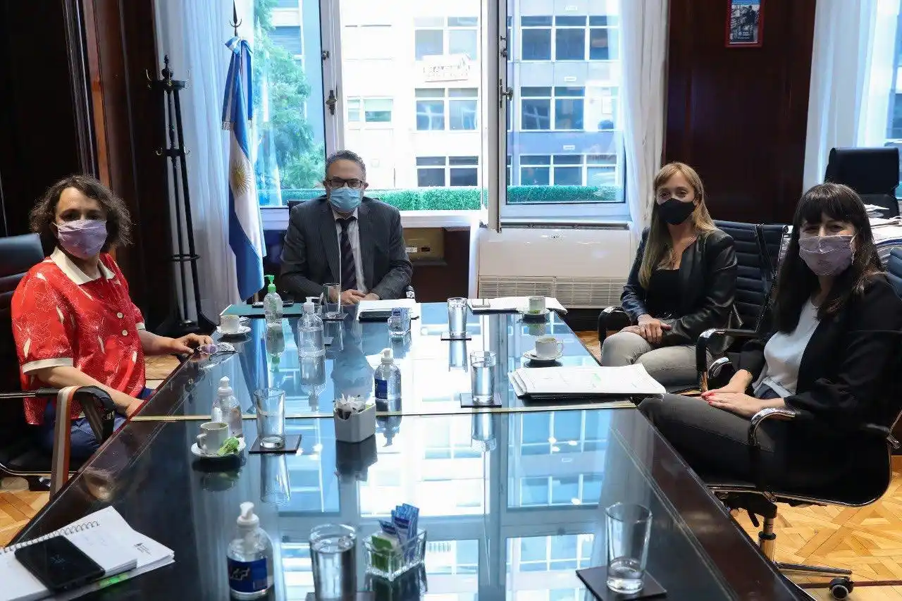 Ajustan detalles en el marco legal para el desarrollo productivo del Cannabis en el país