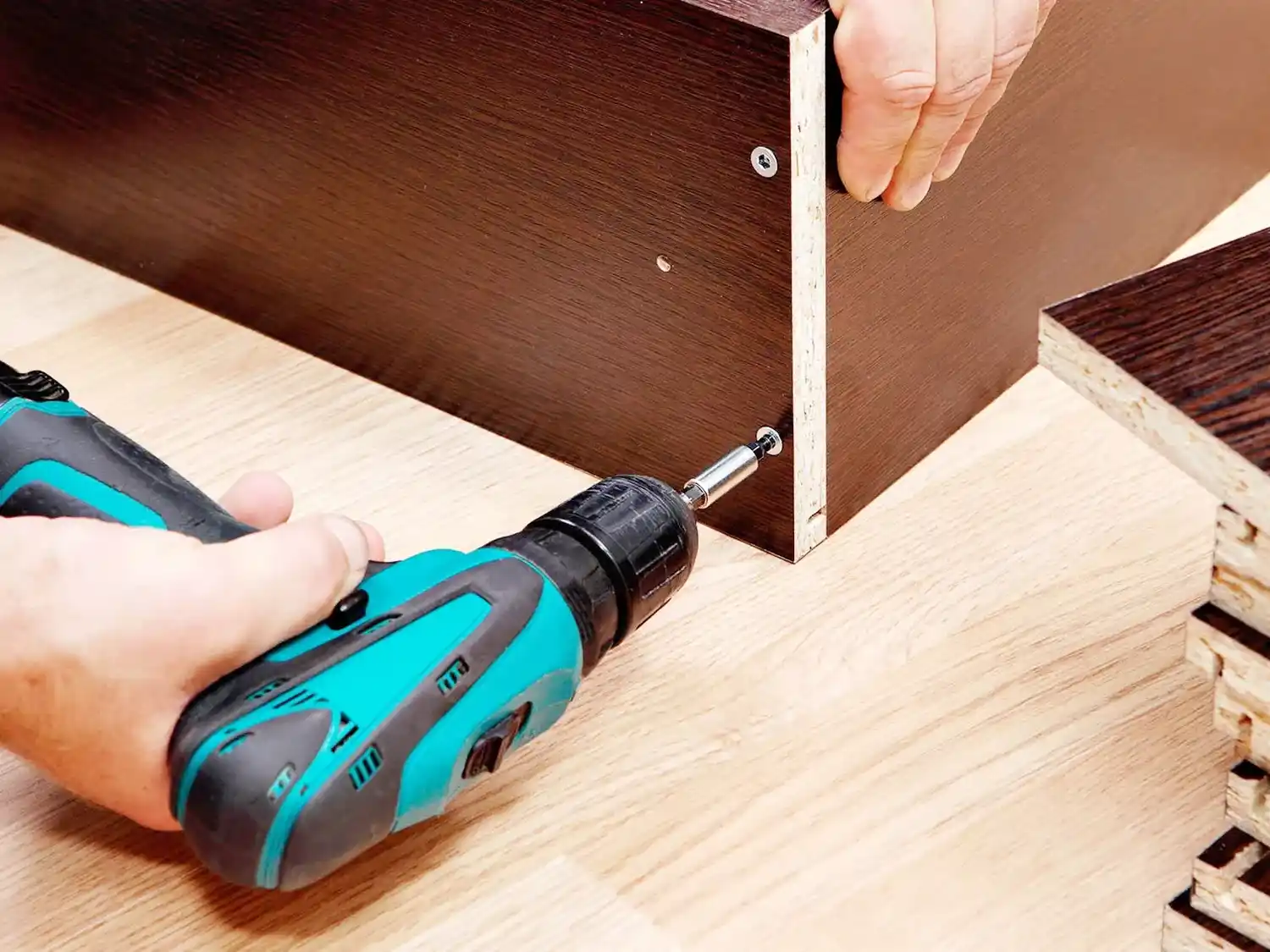 Capacitación gratuita para armador de muebles