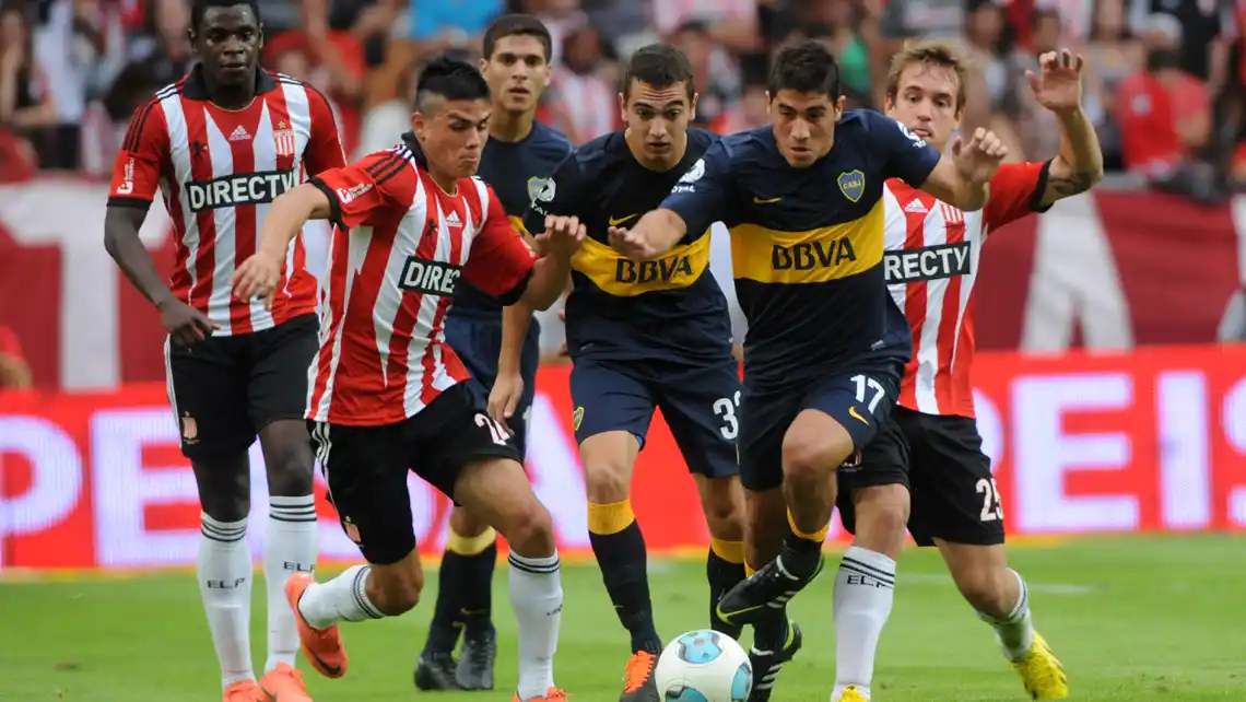 Con gol de Gigliotti y Riquelme en la cancha, Boca le ganó a Estudiantes 