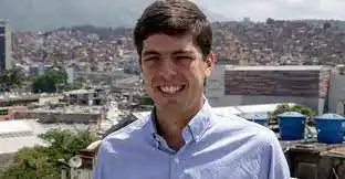 Andrés “Chola” inicia cruzada por la inscripción en el Registro Electoral