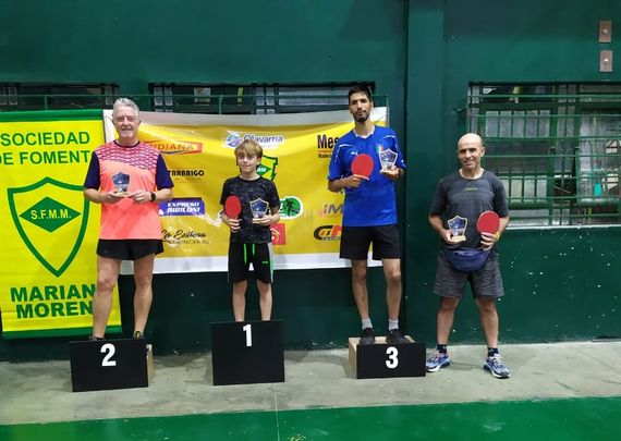 Podios y tres títulos para el tenis de mesa tandilense en Olavarría