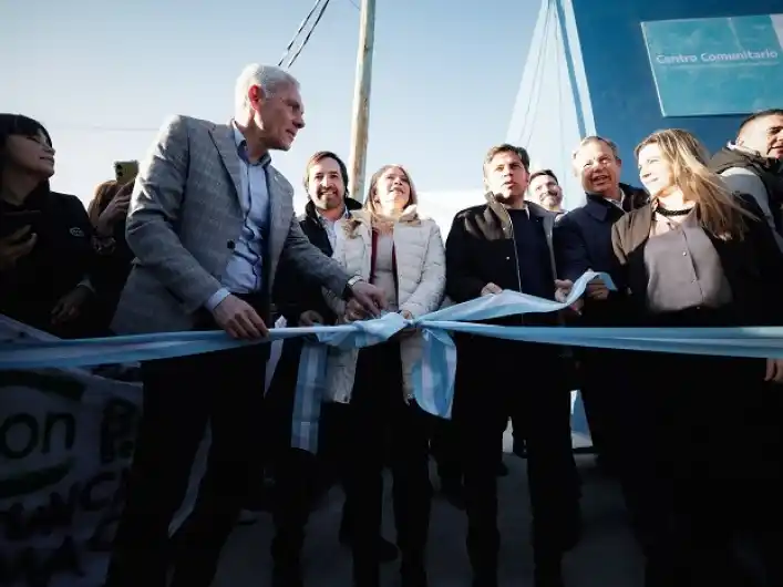 Kicillof inauguró un Centro Comunitario de Salud Mental y Consumos Problemáticos en Berisso