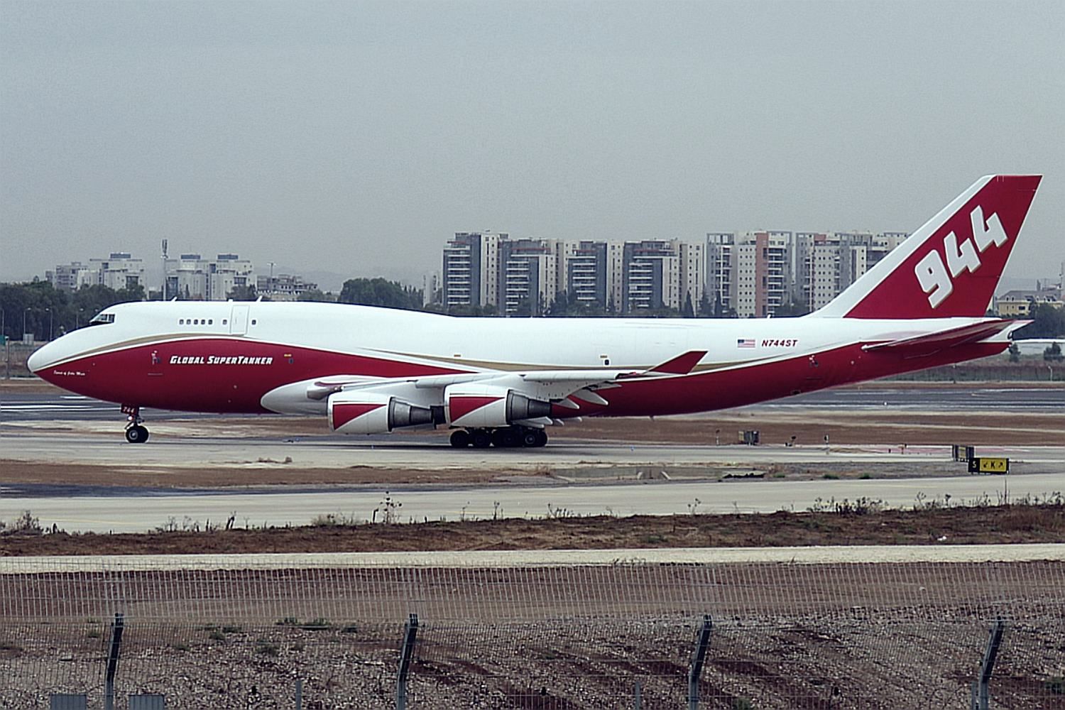 El Boeing 747 Supertanker deja de prestar servicios como avión anti incendios