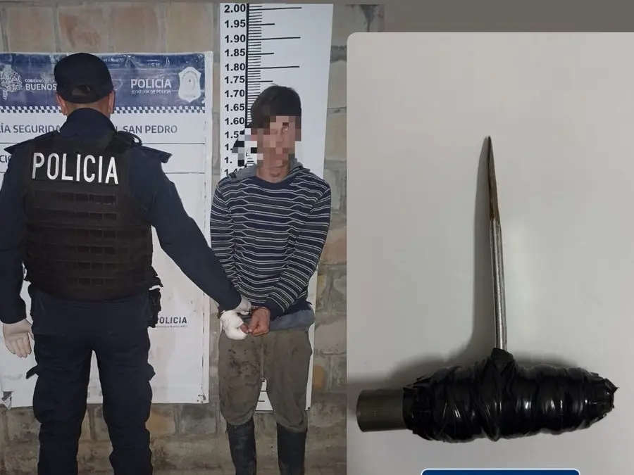 El joven se resisitió al procedimiento y lastimó a un policía.