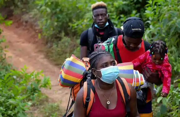 LA MITAD MENORES DE 5 AÑOS: esta es la alarmante cifra de niños migrantes que cruzan la selva del Darien