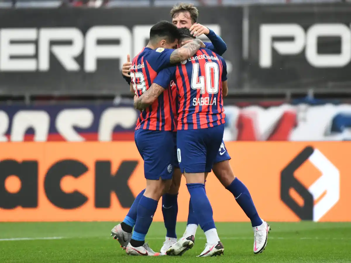 San Lorenzo logró su primera victoria