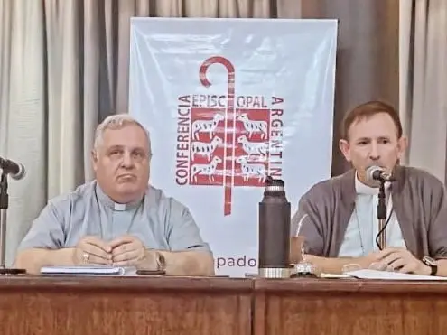 El Episcopado alentó a los periodistas a tender puentes y servir al bien común
