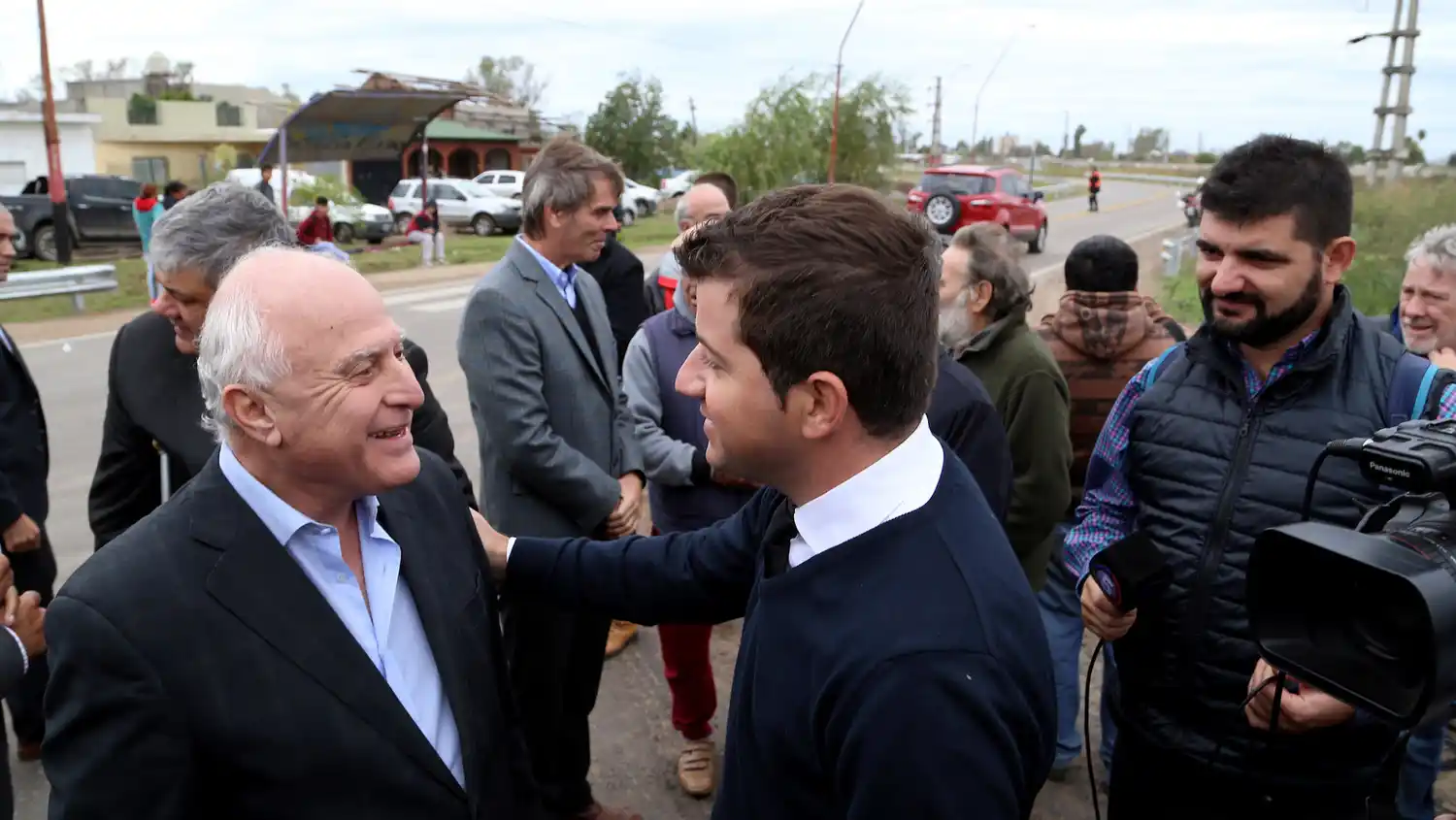Lifschitz inauguró la repavimentación de la ruta 225s